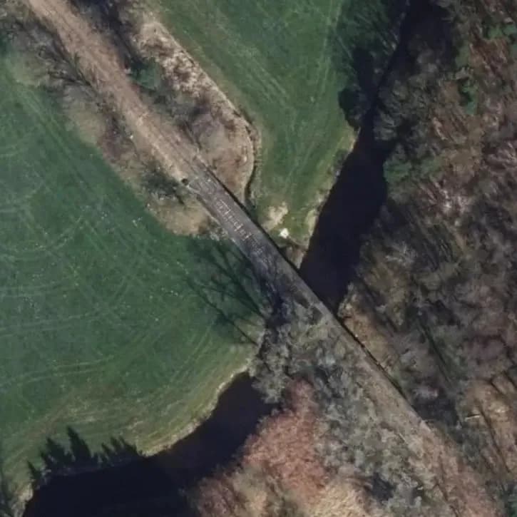 Verlaten Spoorbrug
